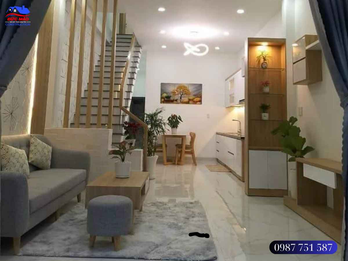 Công trình nhà phố hiện đại 2 tầng có sân thượng cho gia đình anh Thường, Long Thành