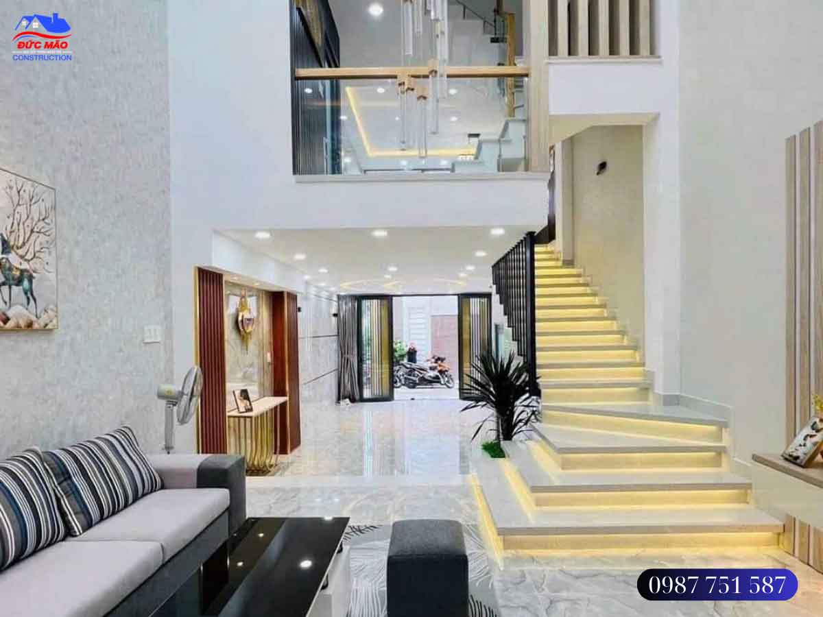 Thiết kế, thi công nhà phố hiện đại, sang trọng anh Tèo Quận 11, TPHCM - phòng khách